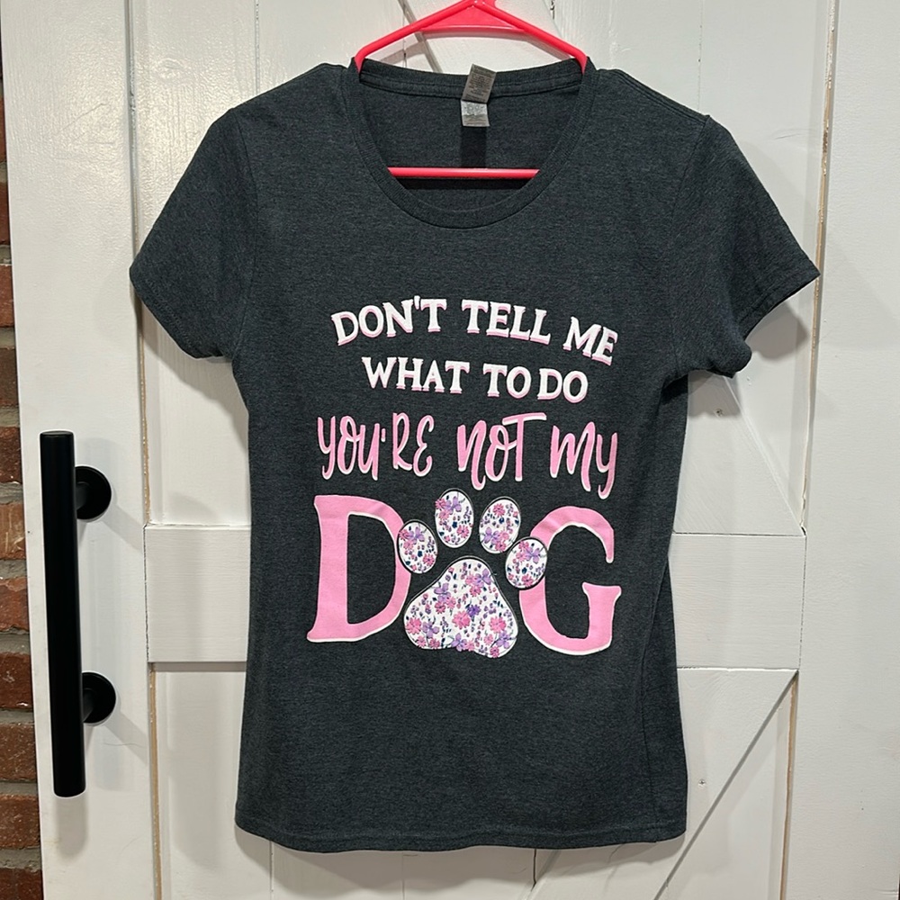 Women’s t-shirt